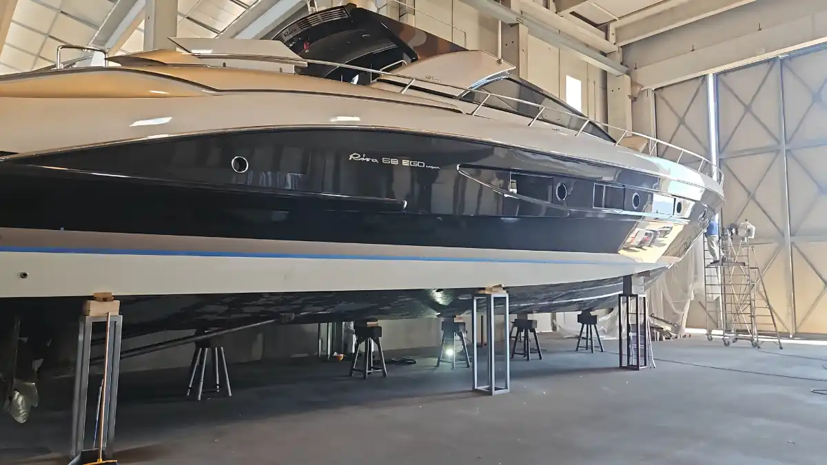 RIVA 68 EGO SUPER M/Y ICE - As is