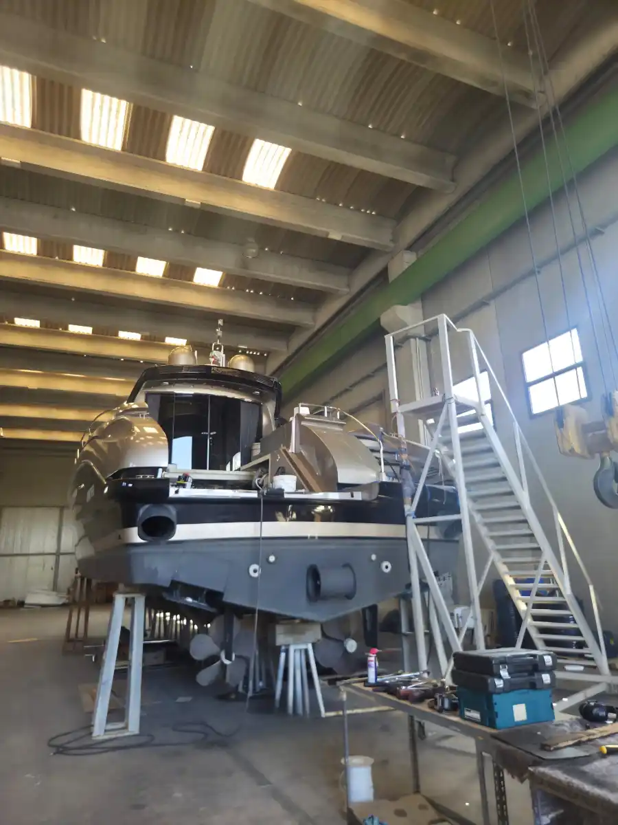 RIVA 68 EGO SUPER M/Y ICE - As is - immagine 5