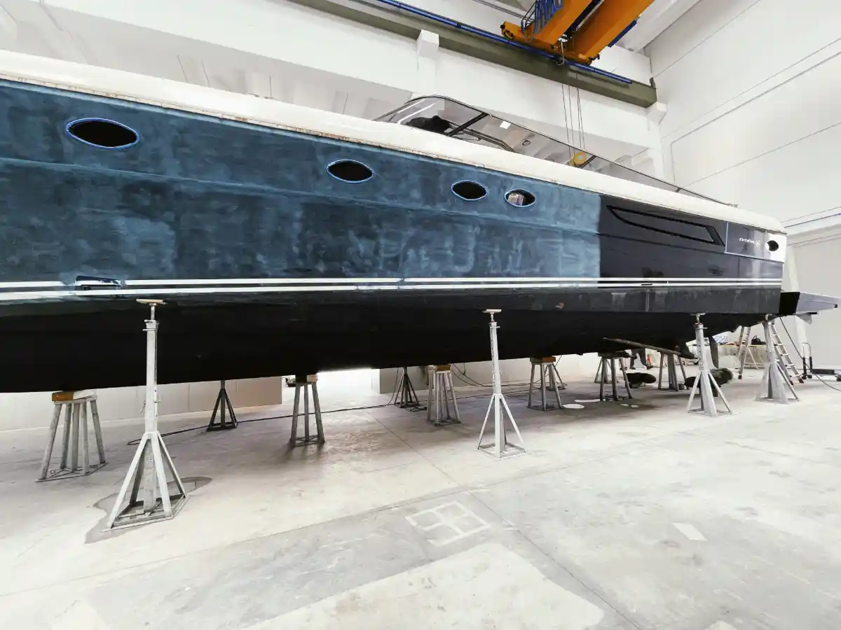 ITAMA FIFTYFIVE M/Y CINCO - As is - immagine 4