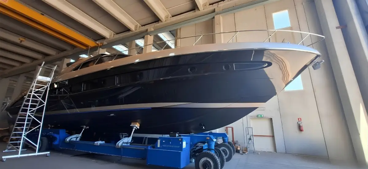 RIVA 68 EGO SUPER M/Y ICE - As is - immagine 2