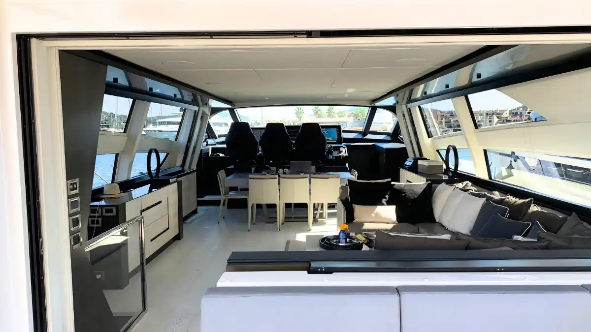 PERSHING 9X - 2018 - 8