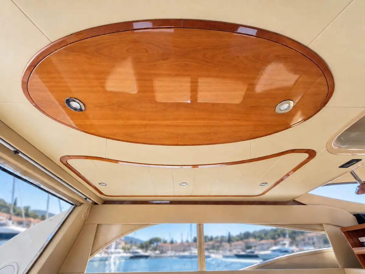 FERRETTI 590 - 2004 - 28