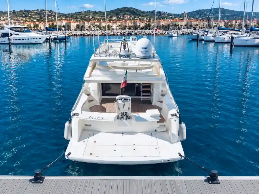 FERRETTI 590 - 2004 - 3