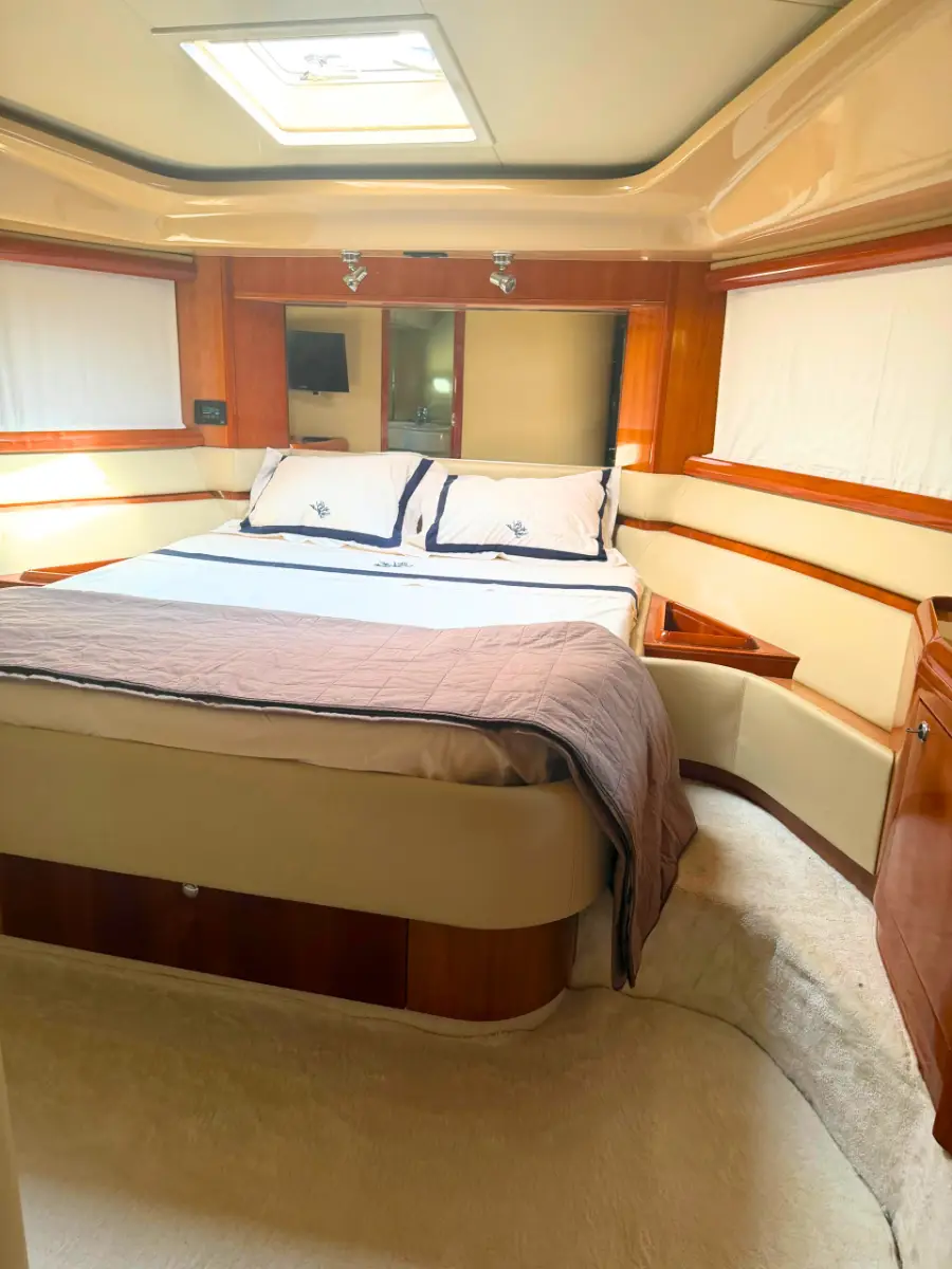 FERRETTI 590 - 2004 - 8