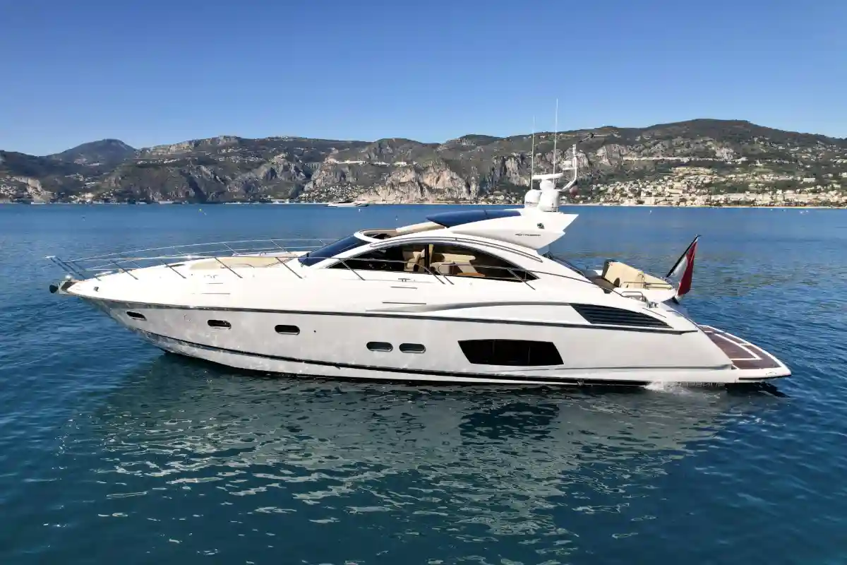 SUNSEEKER PREDATOR 60 - 2012