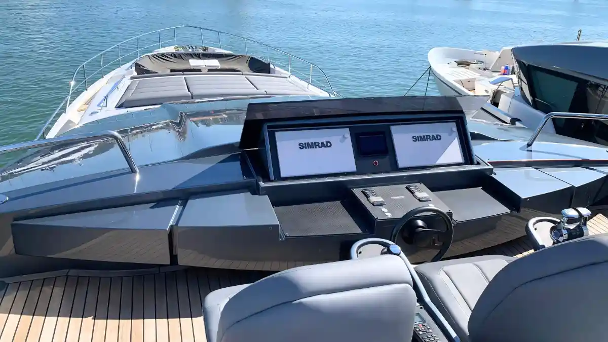 PERSHING 9X - 2018 - 2