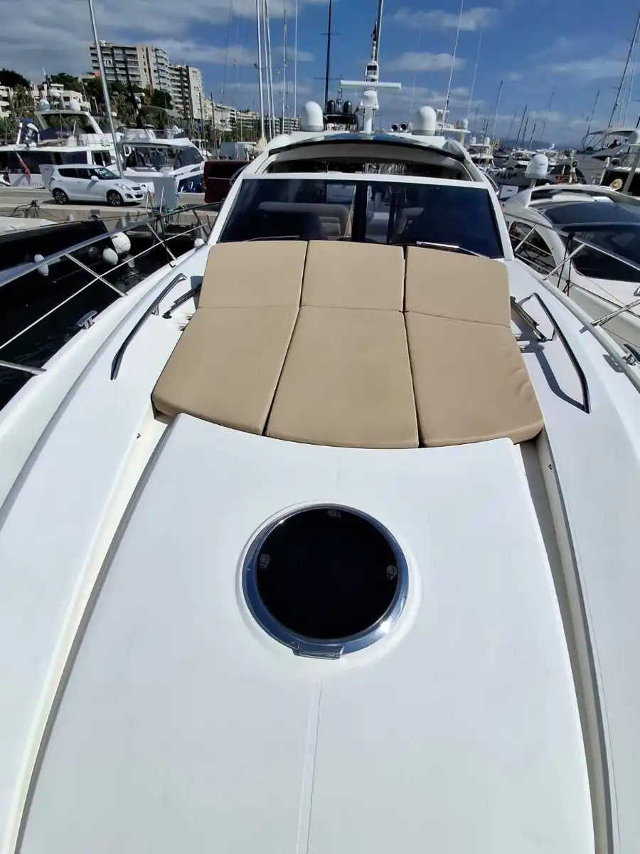 SUNSEEKER PREDATOR 60 - 2012 - 2