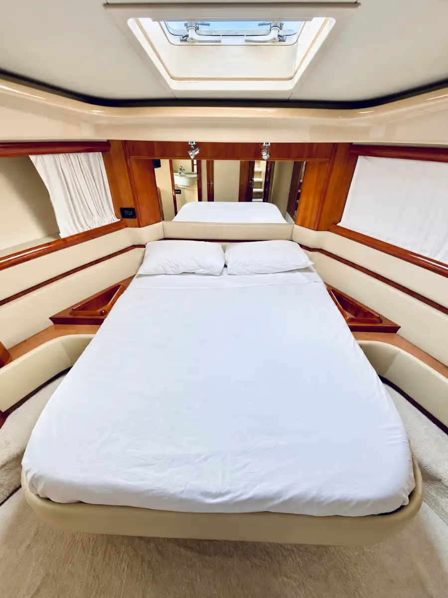 FERRETTI 590 - 2004 - 26